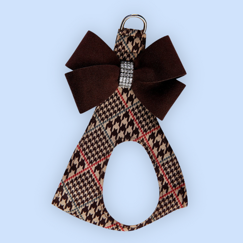 Bow Step in Dog Harness